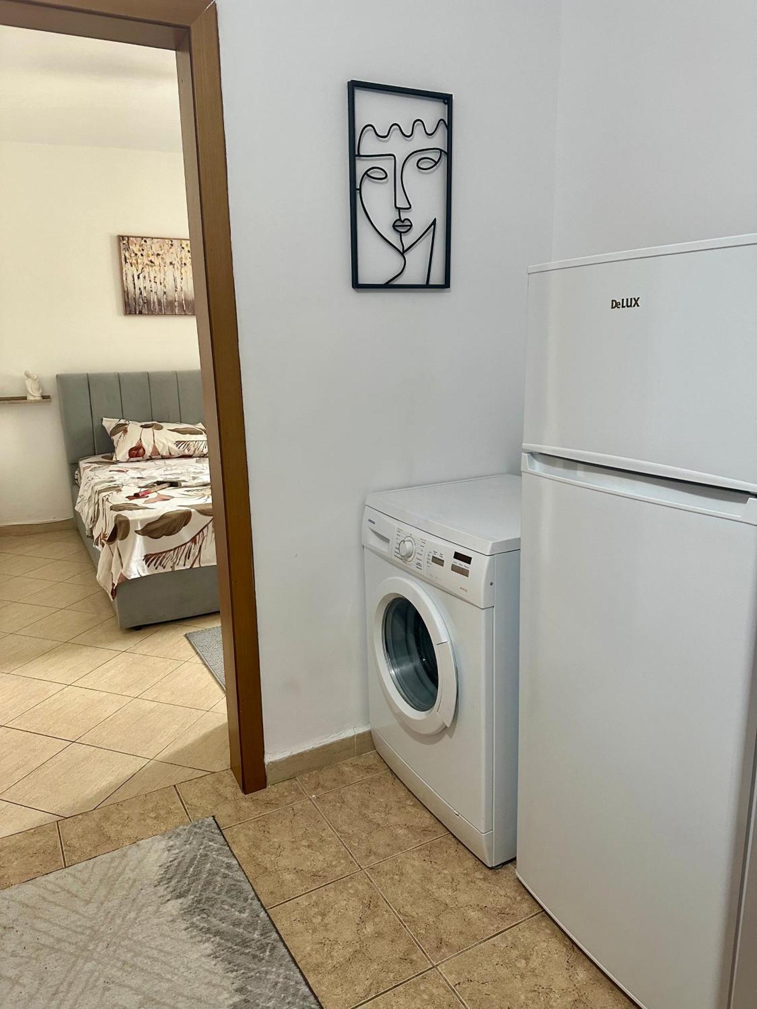 Krid Tirana Studio Flat Kültér fotó